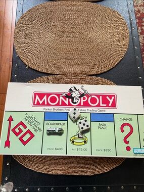 Classic Monopoly Board Game No. 0009